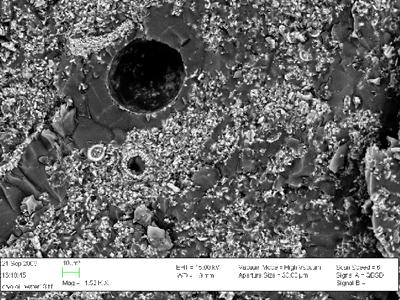 Cross-section of oil/water/rock.